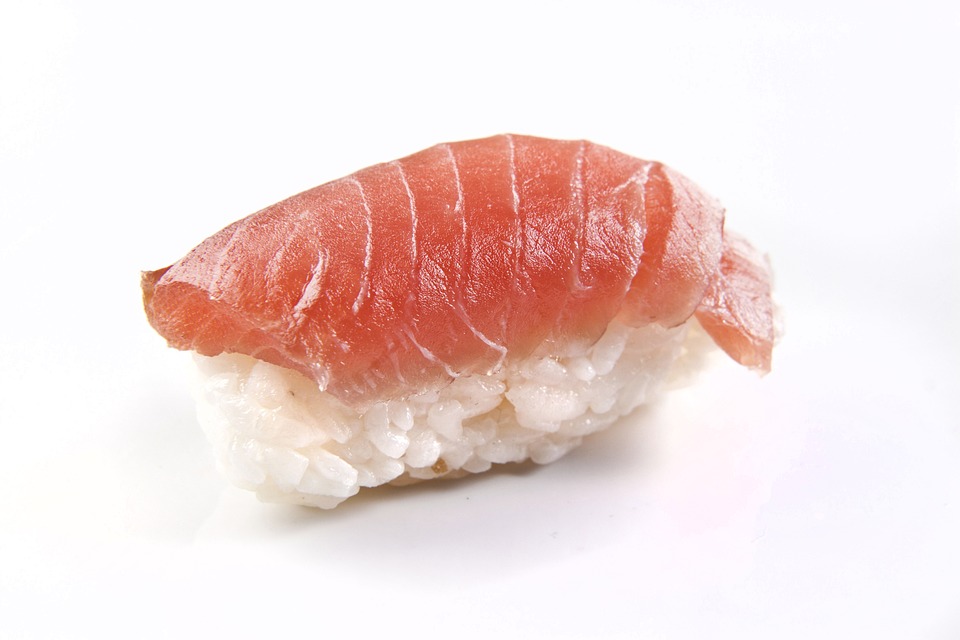 What is nigiri sushi?