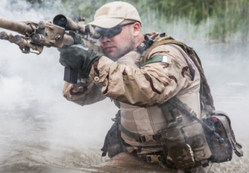 10 Famous People Who Were Secretly Badass Soldiers