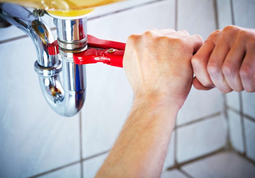10 Plumbing Mistakes DIYers Always Make, According to a Pro