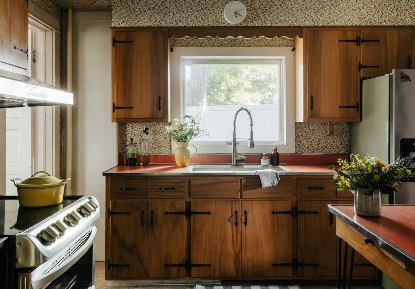 5 Easy Tricks to Update an Outdated Kitchen Without Renovating