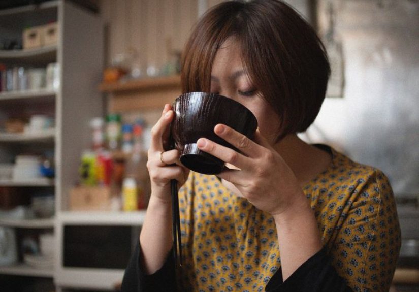 Clear liquid diet: Uses, benefits, and tips