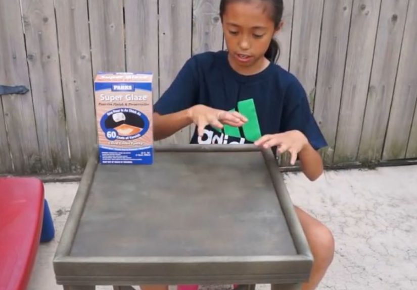 DIY Penny Top Table!
