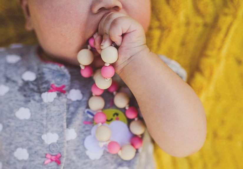 Rashes with Teething: Symptoms, Pictures, Home Remedies