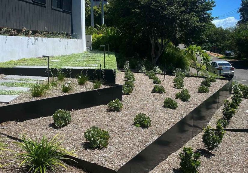 Retaining Walls Ideas and Designs to Elevate a Sloped Yard