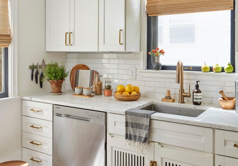 6 Habits That Are Inviting Ants into Your Kitchen