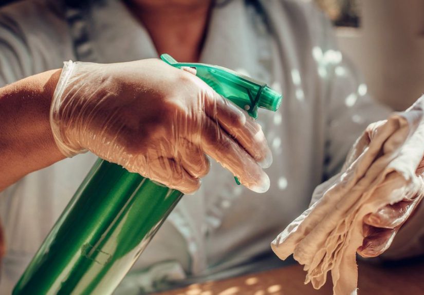 Bleach and Vinegar: Effective Cleaning Tools That Turn Lethal Together