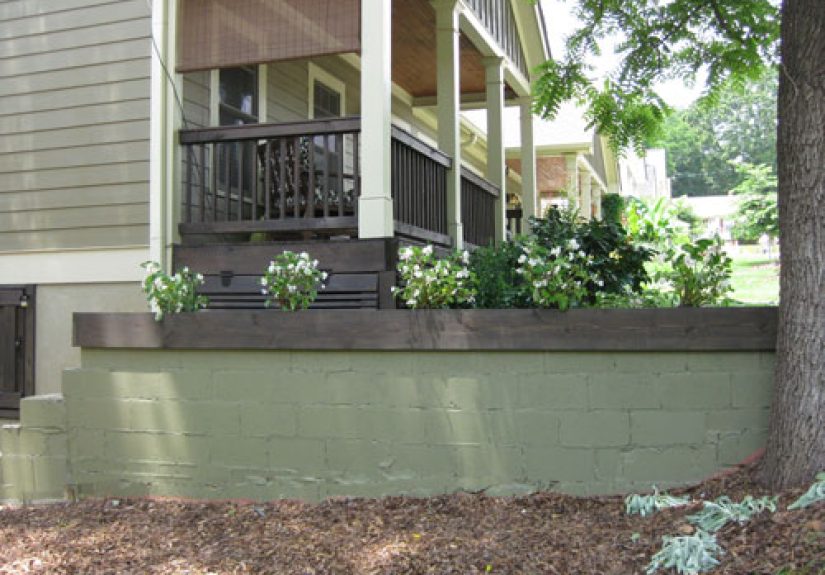 Making A Cinderblock Retaining Wall
