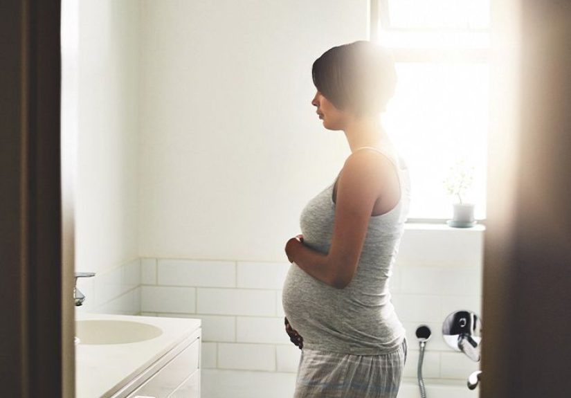Yellow Discharge During Pregnancy: Symptoms & Risks